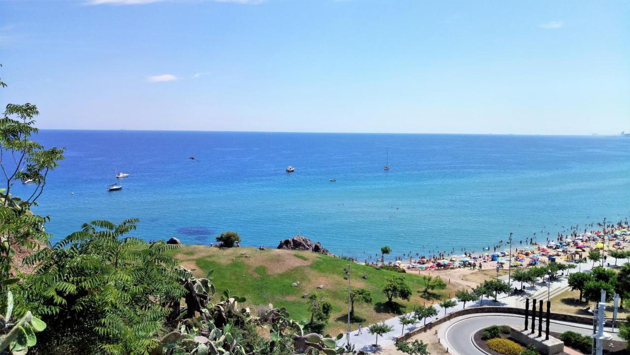 Helena Seaview & Beach-Apartment Montgat Eksteriør billede
